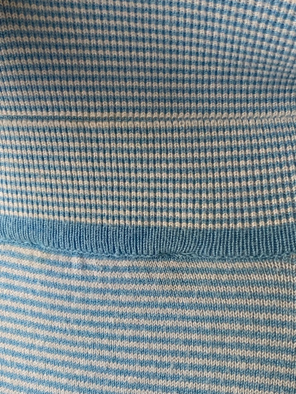 Simons Le 31 Classic Light Blue Soft V‑Neck Polo Shirt - Picture 11 of 12